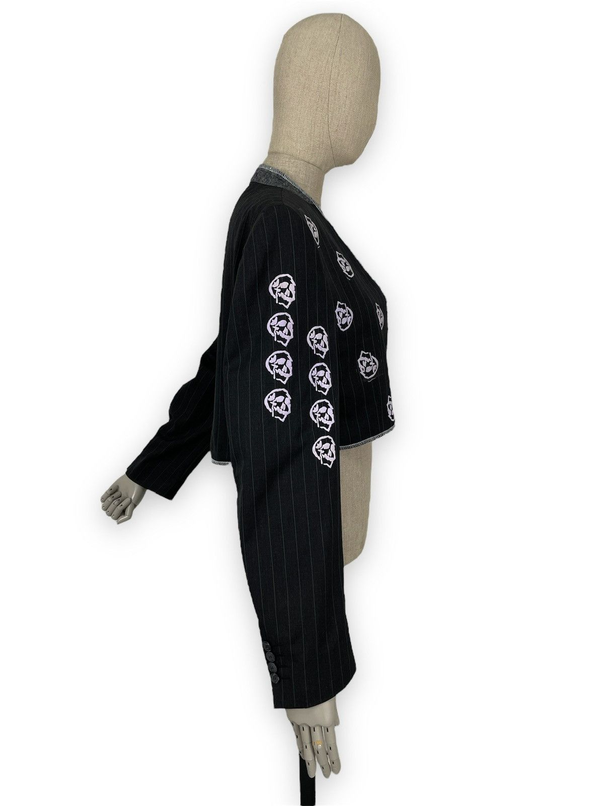 Yves Saint Laurent VTG SAINT LAURENT Wool YSL Logo Skulls Blazer Cropped Jacket Size 52L - 5 Thumbnail