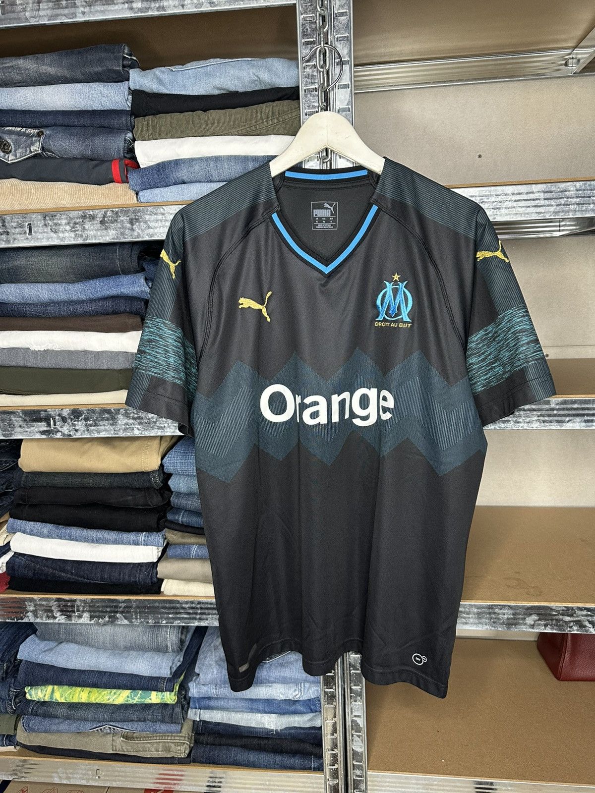 Puma OLYMPIQUE MARSEILLE 2018 2019 AWAY FOOTBALL SHIRT JERSEY Size US XL / EU 56 / 4 - 1 Thumbnail