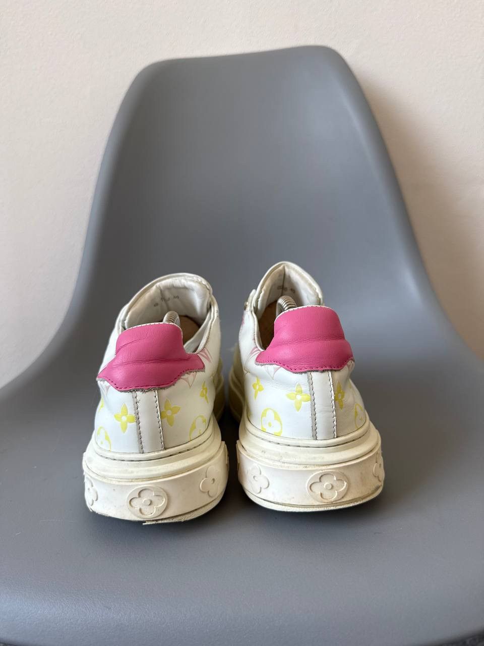 Louis Vuitton Monogram louis vuitton sneakers Size US 10 / IT 40 - 12 Thumbnail