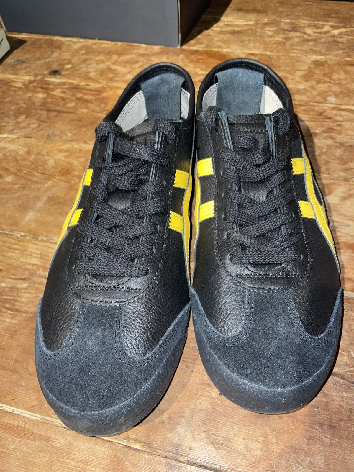 Onitsuka Tiger Mexico 66 Onitsuka Tigers Size US 10 / EU 43 - 4 Thumbnail