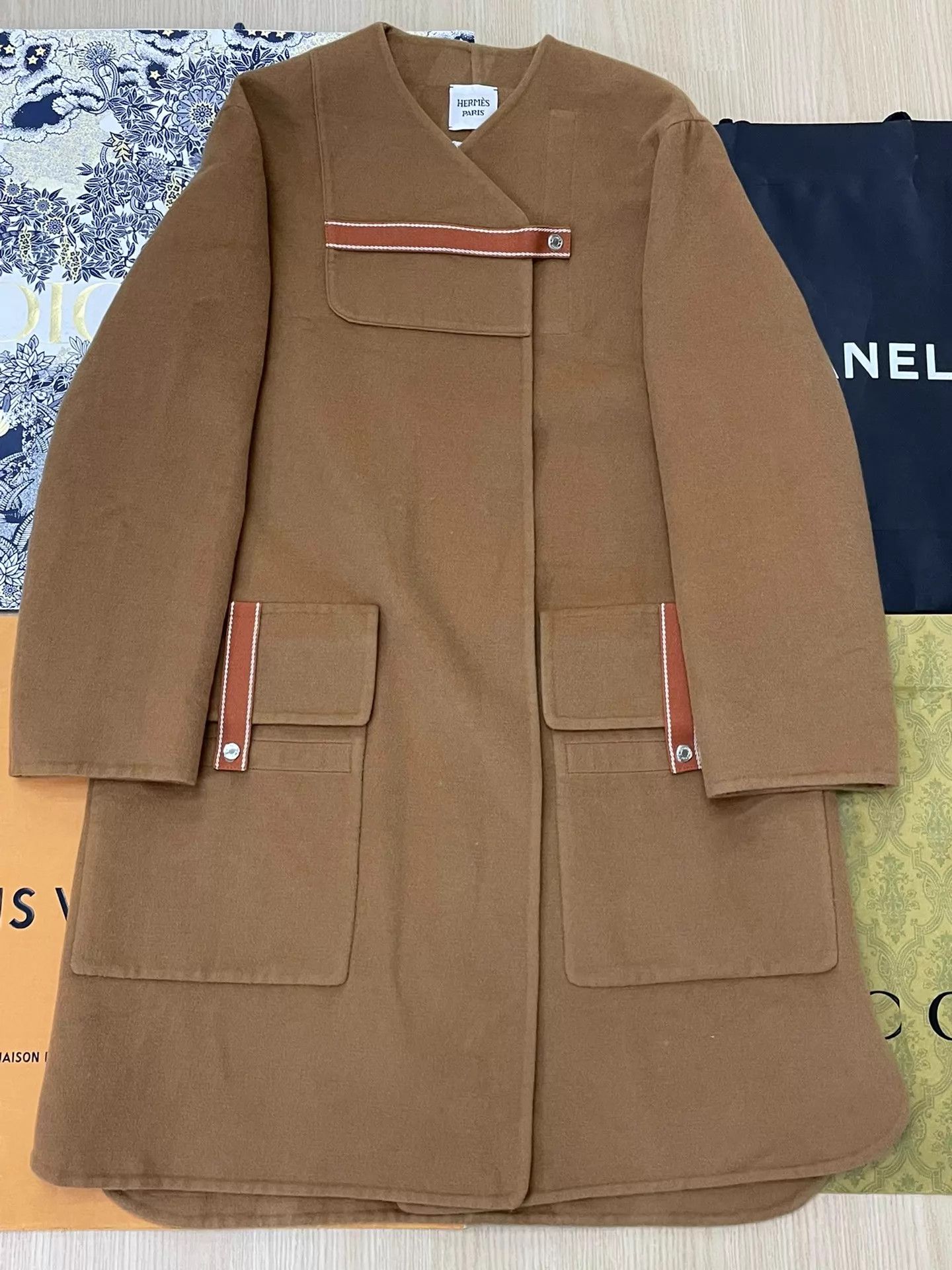 Hermes HERMES Gold Brown Cashmere Oversized Coat 36 Size XS / US 0-2 / IT 36-38 - 1 Thumbnail