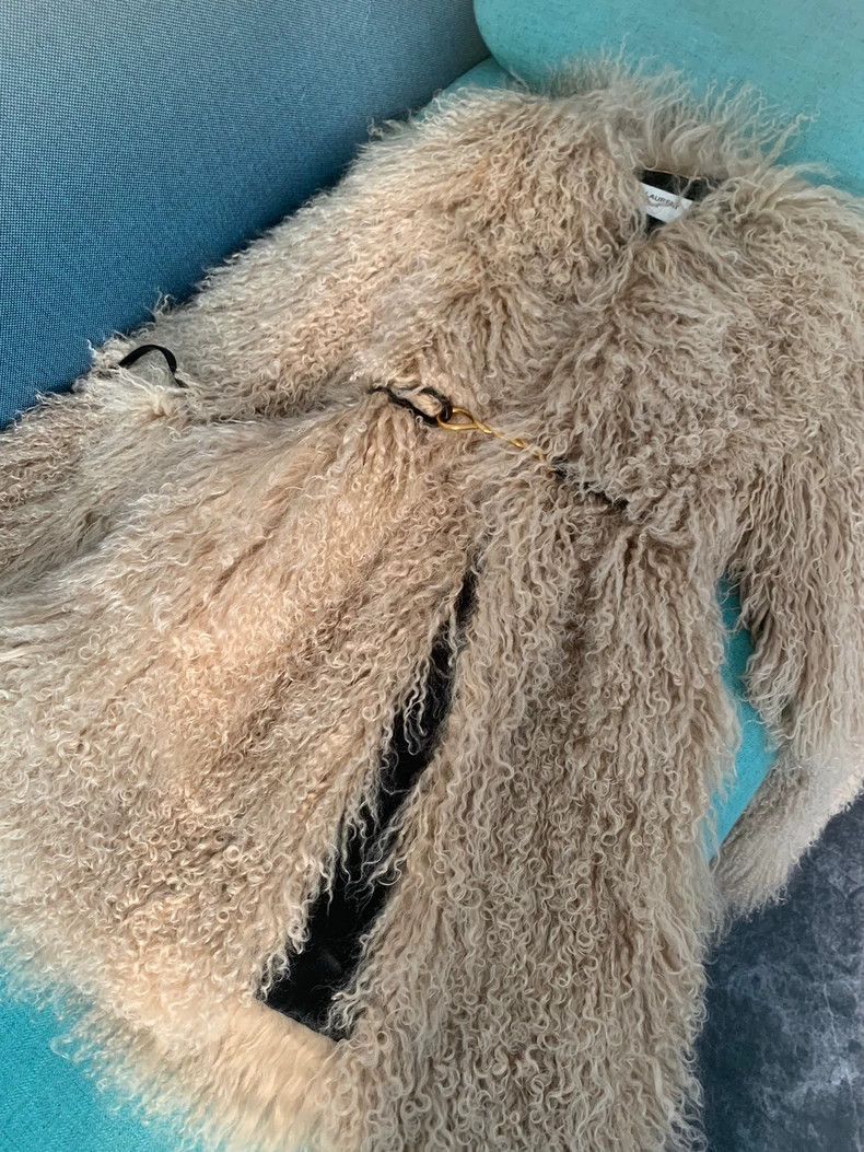 Saint Laurent Paris Saint Laurent Paris Tan sheep fur jacket 2505-Nextarrow Size XS / US 0-2 / IT 36-38 - 1 Thumbnail