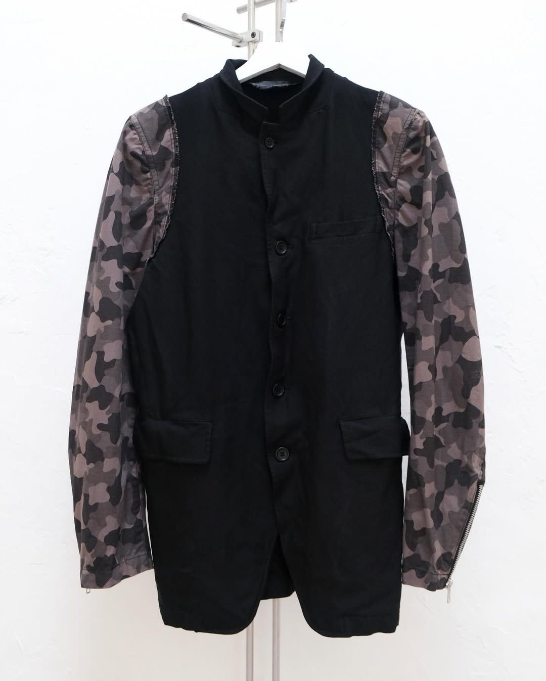 Comme des Garcons Black BLACK Comme des Garçons Camo Sleeve Hybrid Blazer Jacket Size US S / EU 44-46 / 1 - 4 Thumbnail