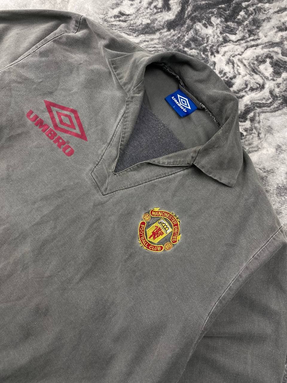 Umbro Vintage Umbro Manchester United 1992 1993 Sweatshirt Size US L / EU 52-54 / 3 - 3 Thumbnail