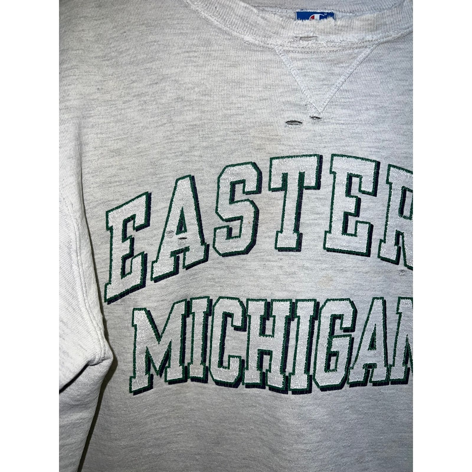 Vintage Womens Vintage Champion Eastern Michigan Sweatshirt Worn XL Size XL / US 12-14 / IT 48-50 - 3 Thumbnail