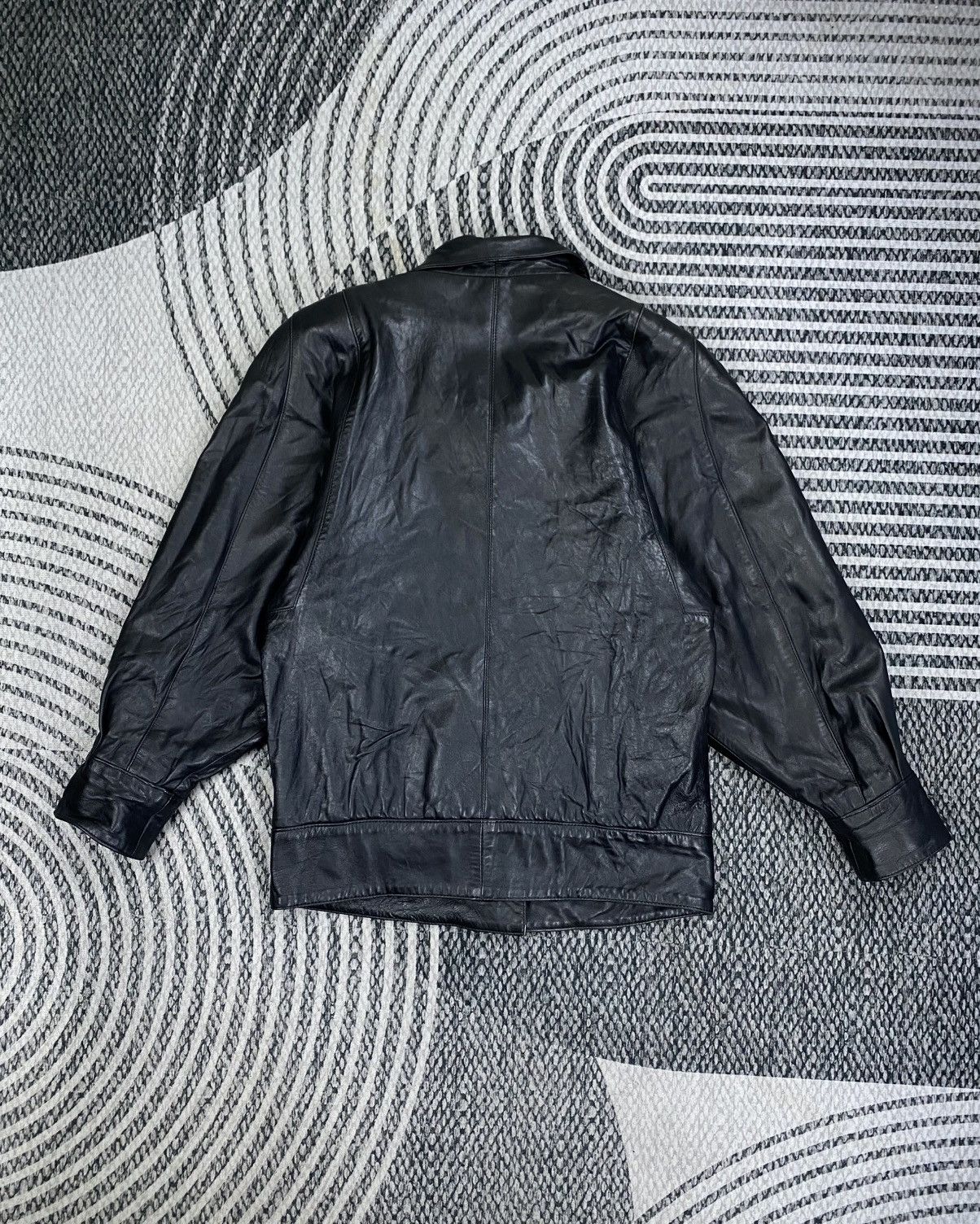 Vintage Vintage Spain Brand Full Leather Buttoned Jacket Size US M / EU 48-50 / 2 - 2 Thumbnail