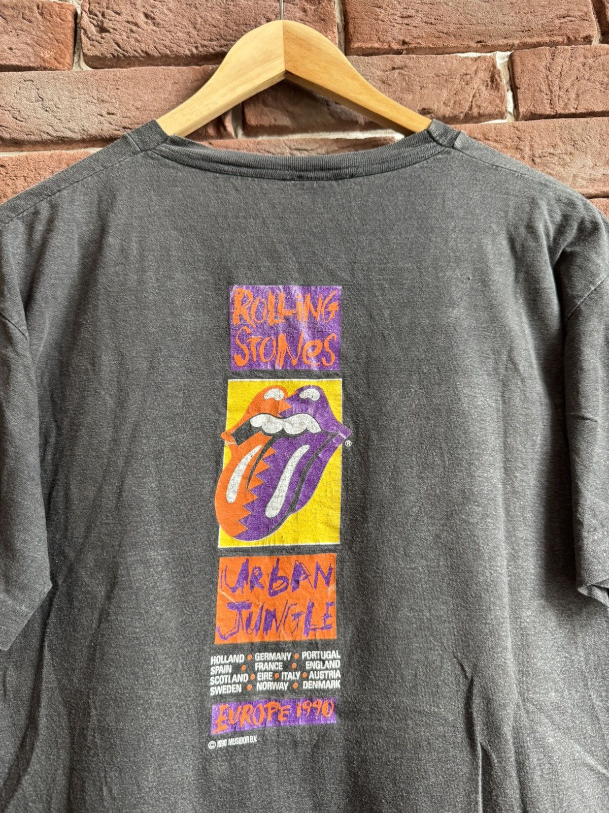 Band Tees Vintage 90s The Rolling Stones 1990 Urban Joungle Band Tee Size US L / EU 52-54 / 3 - 5 Thumbnail