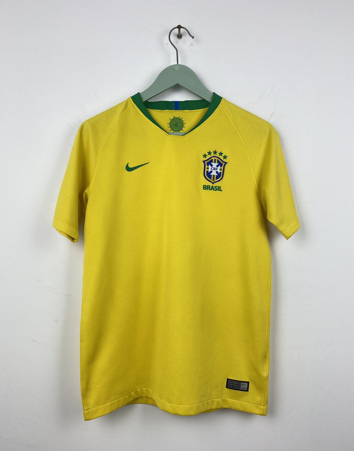 Nike Brazil 2018 2019 Home Soccer Jersey Football Shirt Argentina Size US XS / EU 42 / 0 - 1 Thumbnail