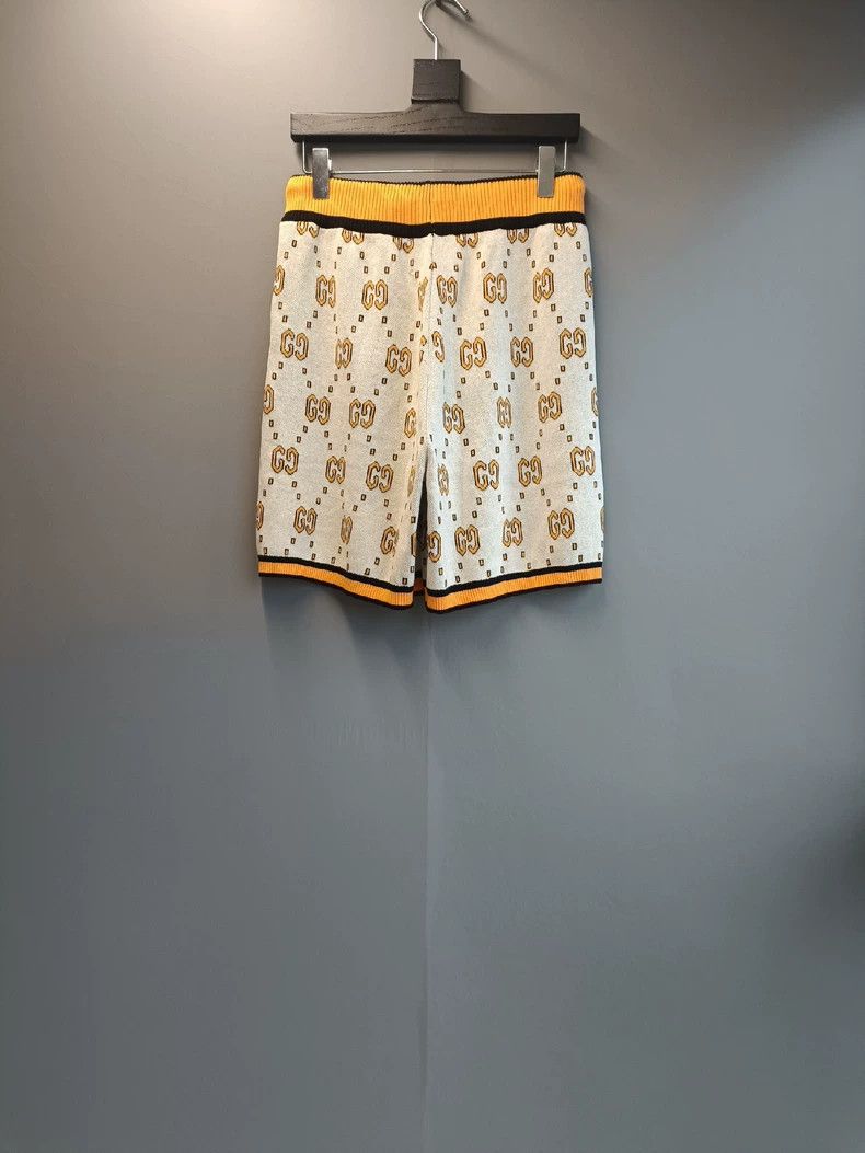 Gucci Gucci SizeM Shorts Size US 30 / EU 46 - 2 Thumbnail