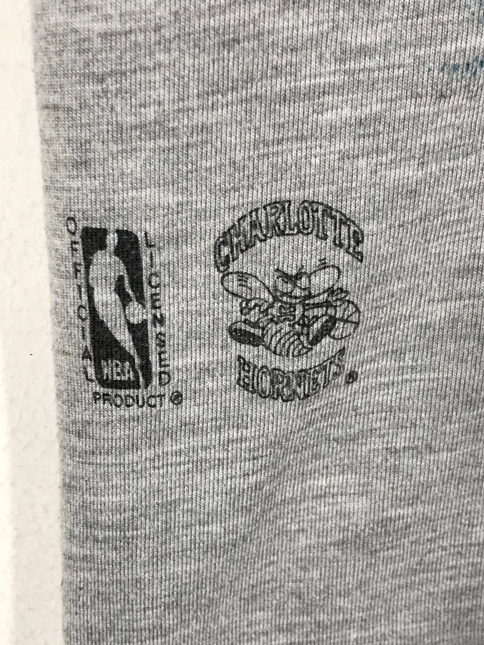 NBA × Vintage vintage charlotte hornets nba team basketball Size US L / EU 52-54 / 3 - 4 Thumbnail