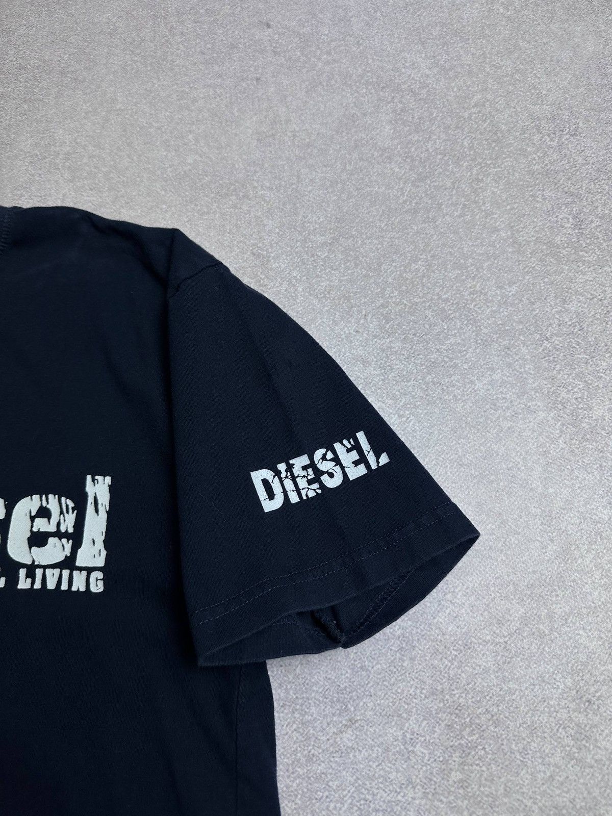 Diesel Vintage 90s Diesel Big Logo T-shirt M Size US M / EU 48-50 / 2 - 3 Thumbnail