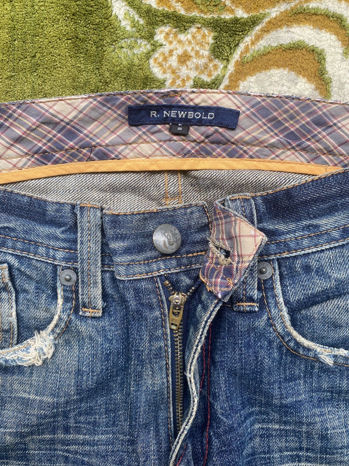 Japanese Brand 2000s R.Newbold Distressed Blue Denim Pants | Vkei Style Size US 31 - 4 Thumbnail