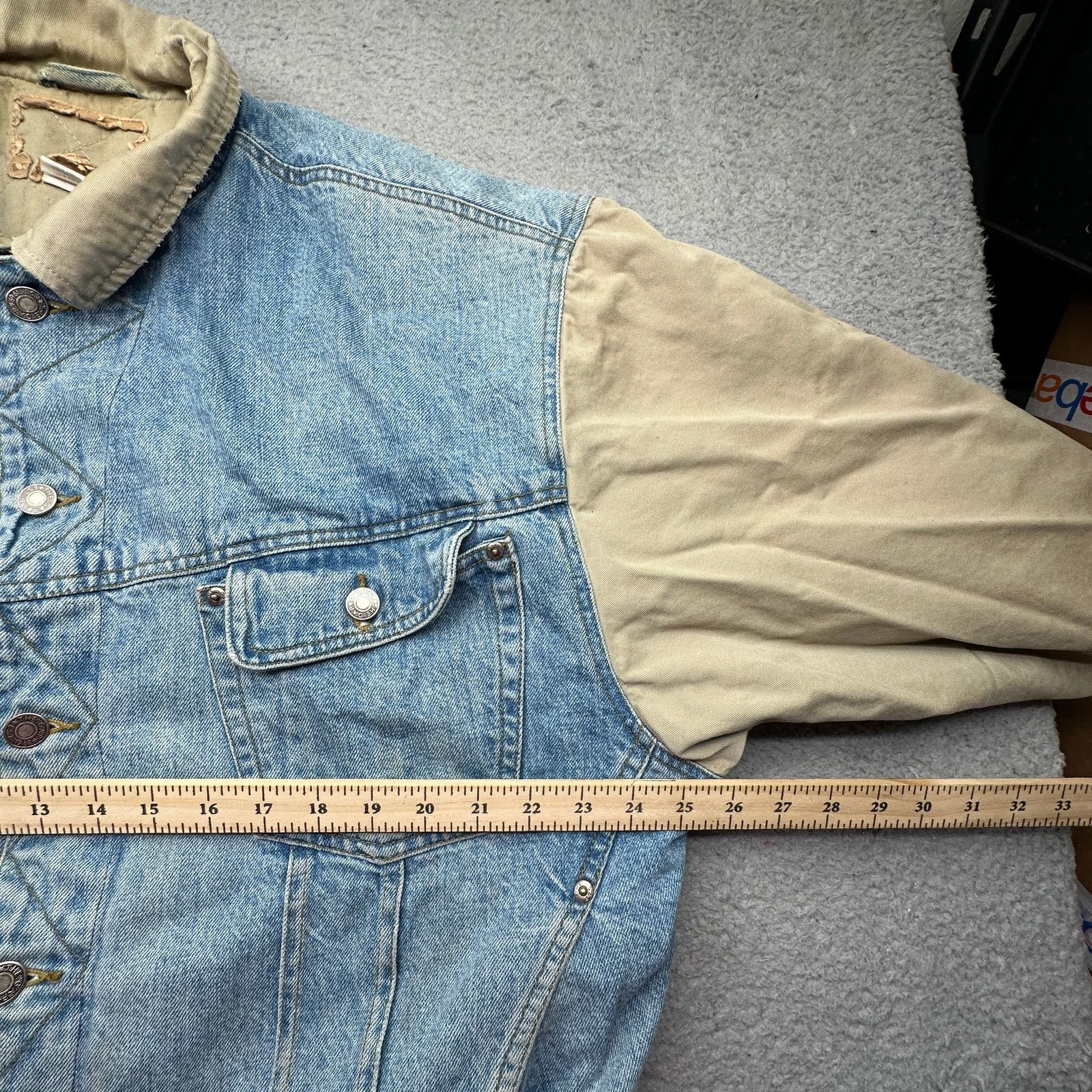 Gap VTG GAP Denim Twill Bomber Jean Jacket XL Lined Distressed Size US XL / EU 56 / 4 - 6 Thumbnail
