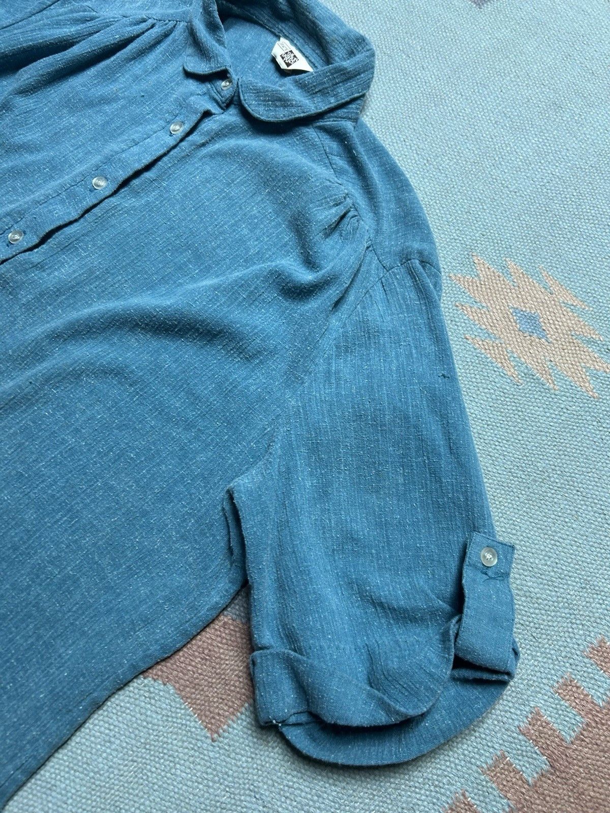 Vintage Vintage 70s pullover shirt textured 1/2 button women’s 42 XL Size XL / US 12-14 / IT 48-50 - 4 Thumbnail
