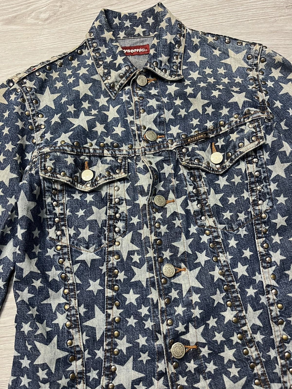 Hysteric Glamour × Japanese Brand Vintage Hysteric AOP Star Studded Denim Jacket Size S / US 4 / IT 40 - 2 Thumbnail