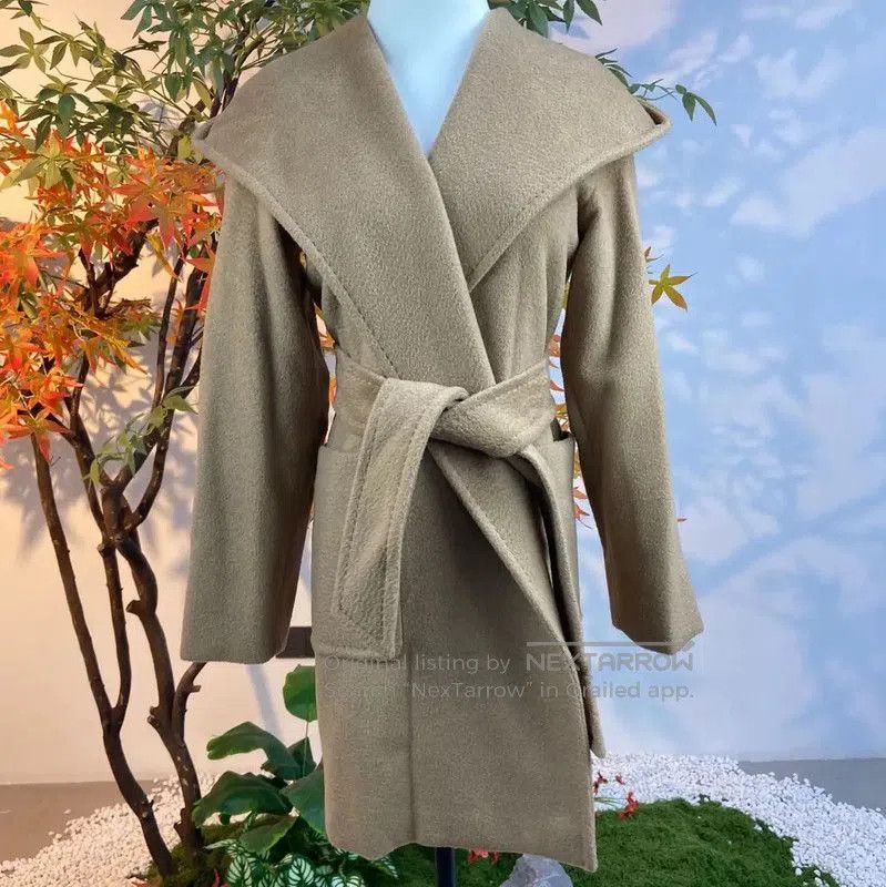 Max Mara MaxMara Camel Women's Coat . Size XXS / US 00 / IT 34 - 1 Thumbnail