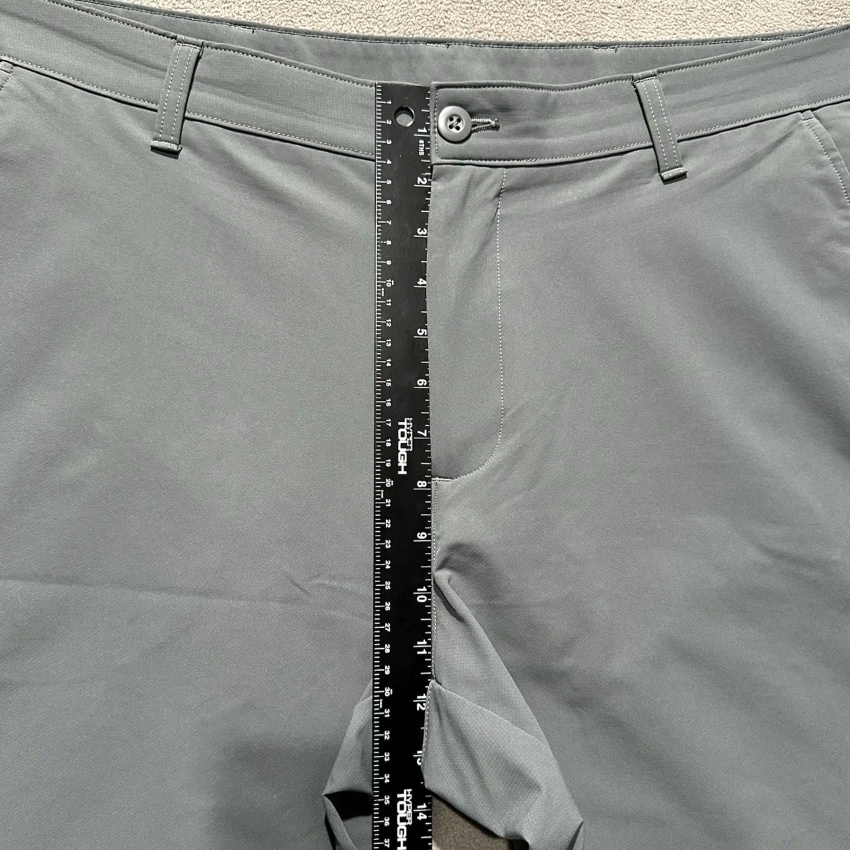 Under Armour Under Armour Golf Shorts Mens 40 Gray Stretch Athletic Performance Outdoors Size US 40 / EU 56 - 7 Thumbnail