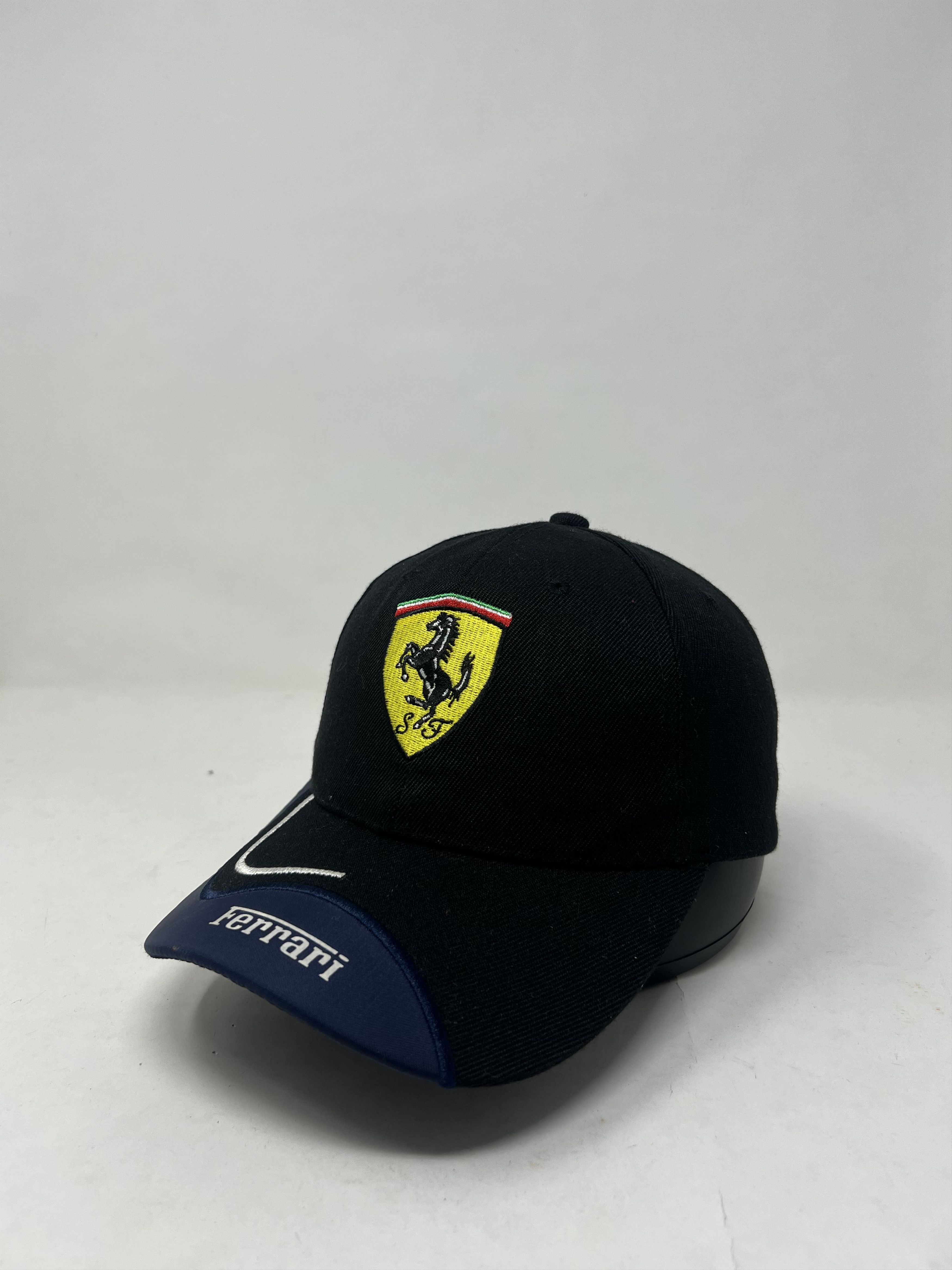 Ferrari Ferrarri Hat Size ONE SIZE - 1 Thumbnail