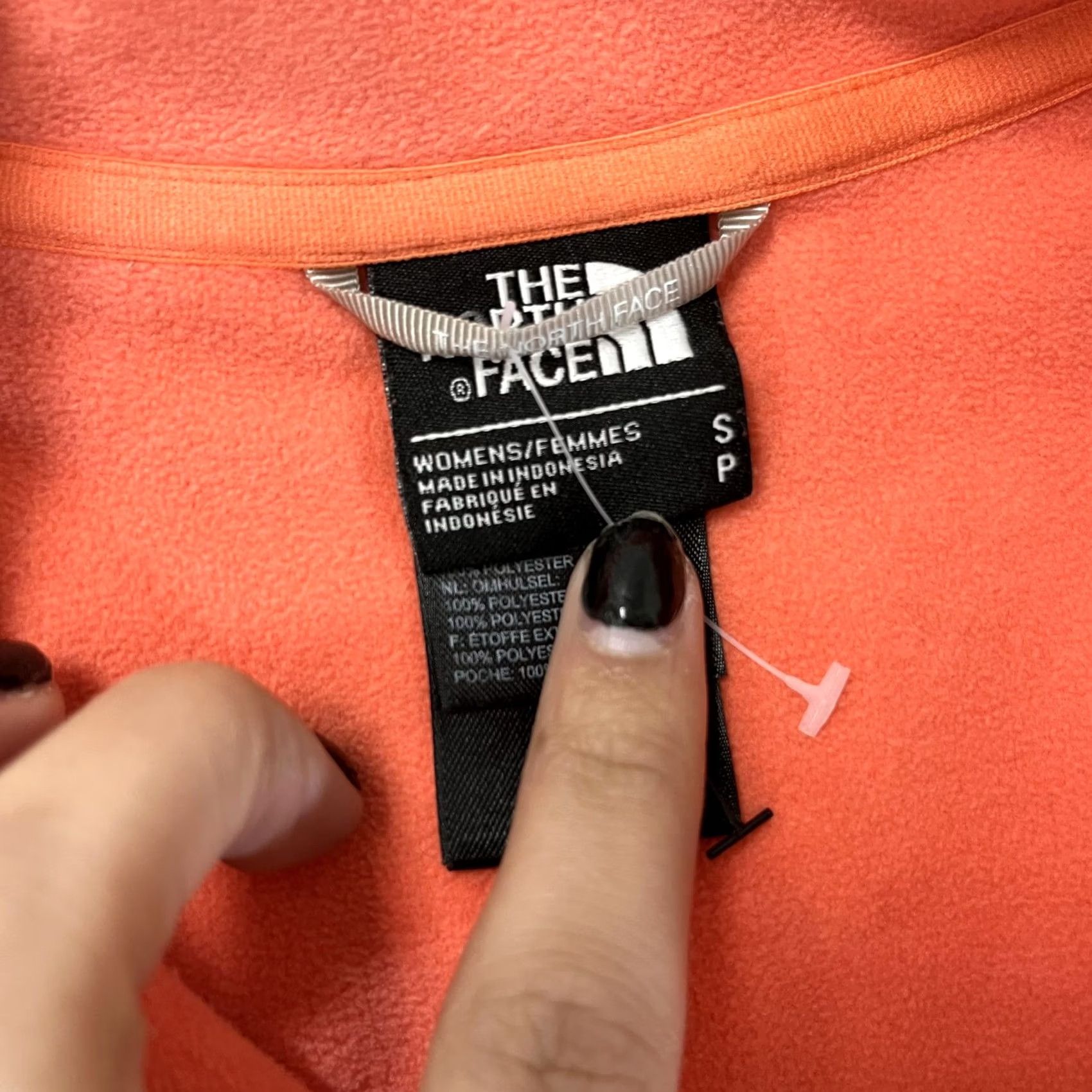The North Face VINTAGE? No. North Face Jacket Womens Small Orange Fuzzy Fleece Full Zip Outdoors Hiking Warm Size S / US 4 / IT 40 - 2 Thumbnail
