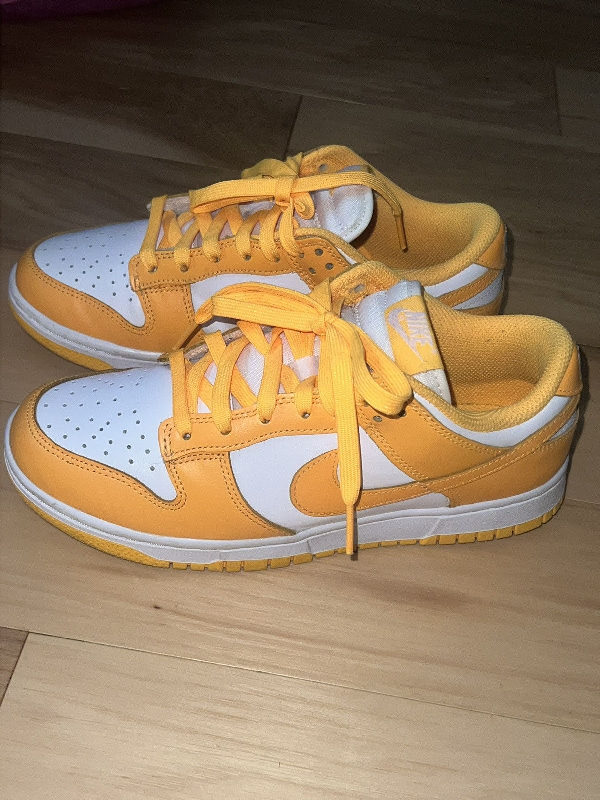 Nike Nike Dunks in Laser Orange Size US 7.5 / IT 37.5 - 1 Thumbnail