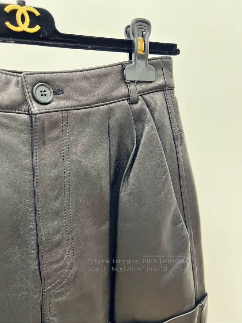 Miu Miu Miu Miu 38 Leather shorts Size 22" - 4 Thumbnail