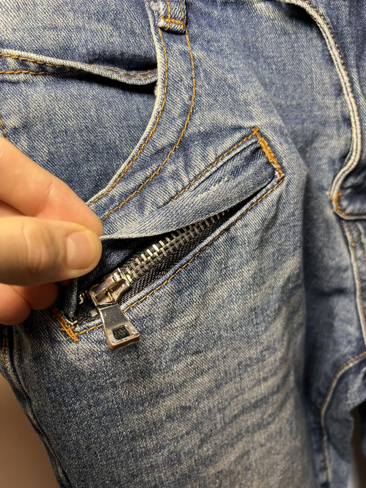 Balmain Vintage Balmain biker jeans Size US 34 / EU 50 - 7 Thumbnail