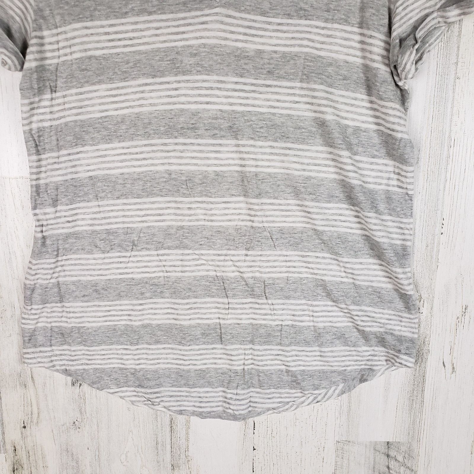 Aeropostale Aero Seriously Soft Perfect Gray & White Striped Tee Small Size S / US 4 / IT 40 - 5 Thumbnail