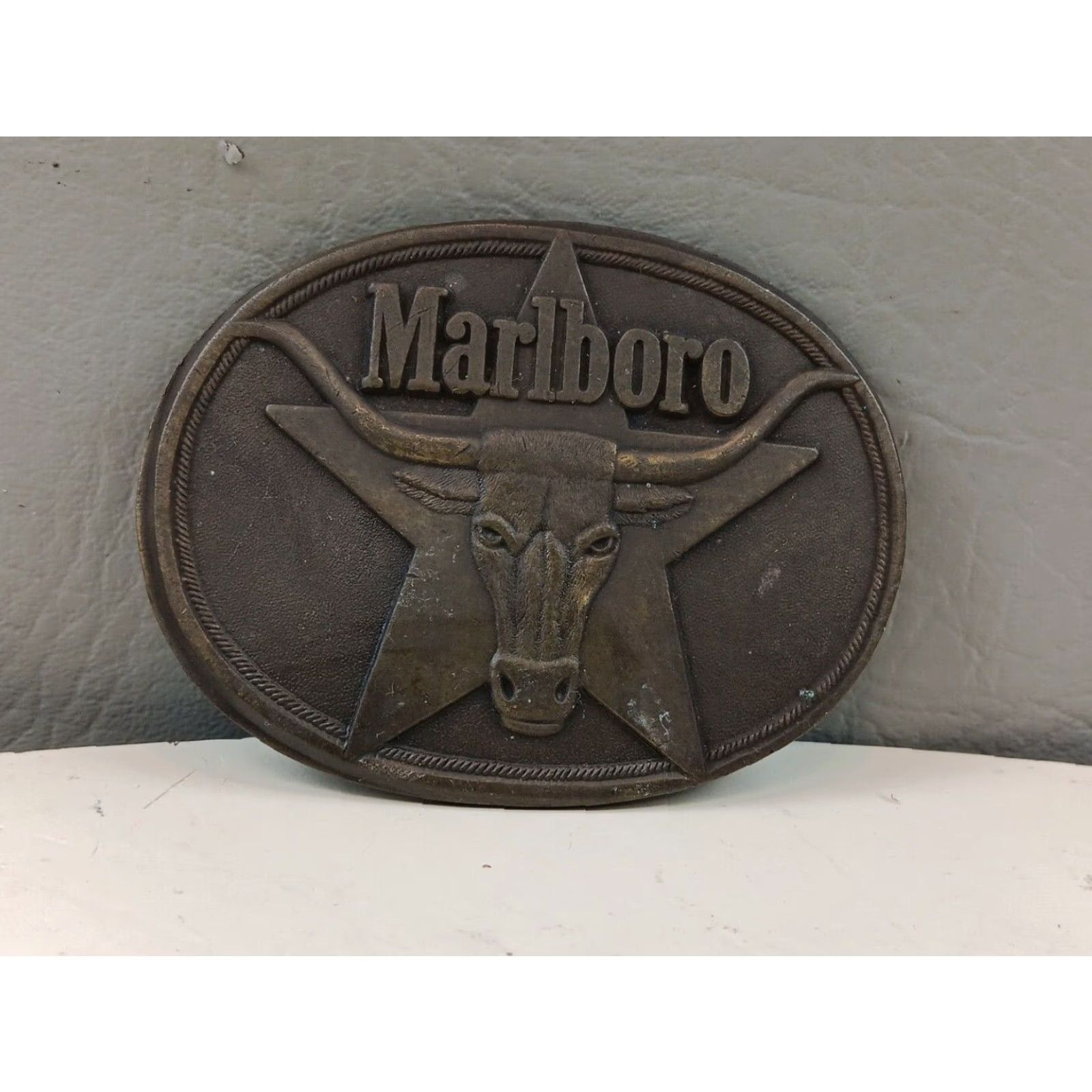 Marlboro VINTAGE Marlboro Belt Buckle Solid Brass Bull Rodeo 1987 Mens Western 1.5 in Patina Gold/Bronze? Size ONE SIZE - 2 Thumbnail
