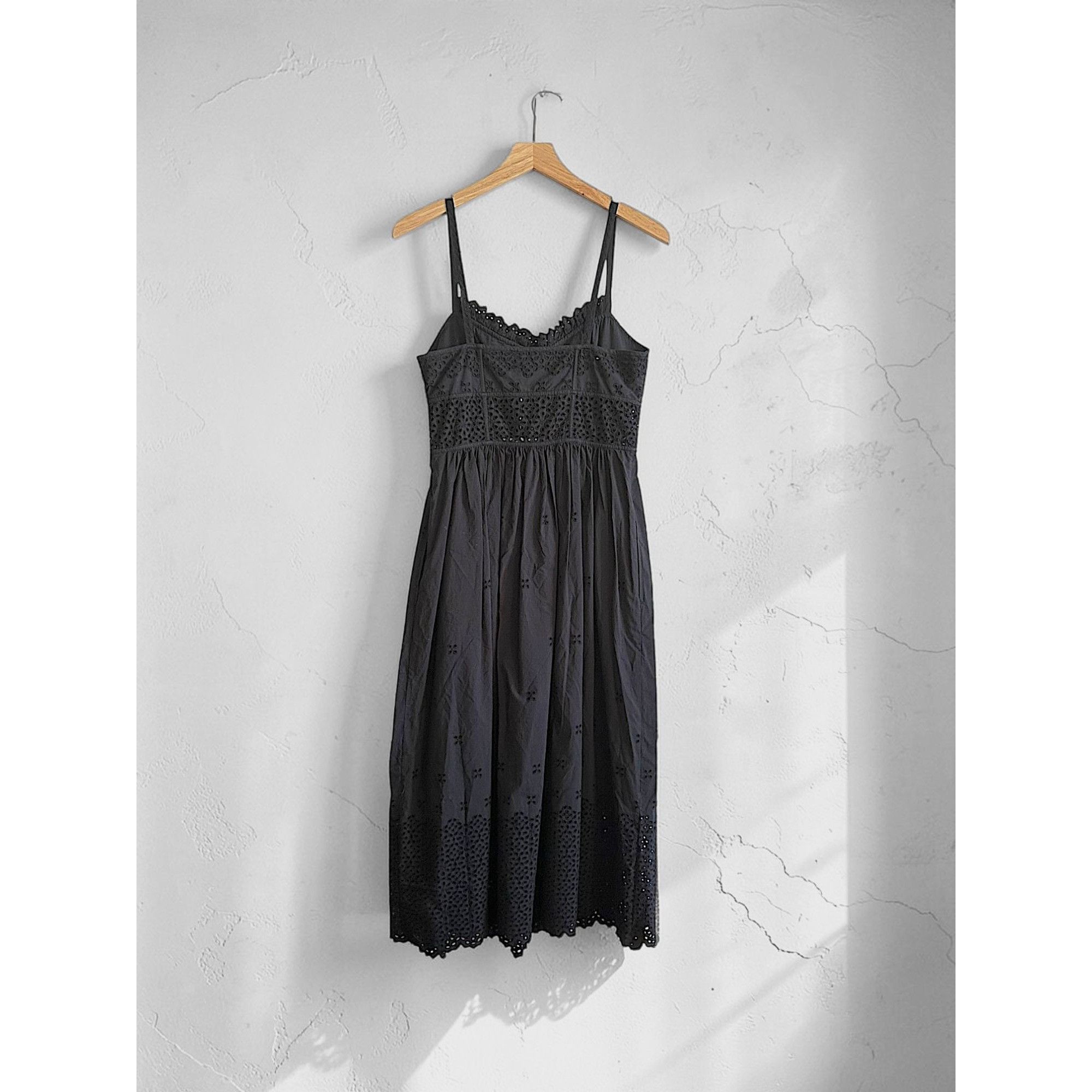 Ulla Johnson ULLA JOHNSON Celestia Broderie Anglaise Cotton Midi Dress, Size S / US 4 / IT 40 - 2 Thumbnail