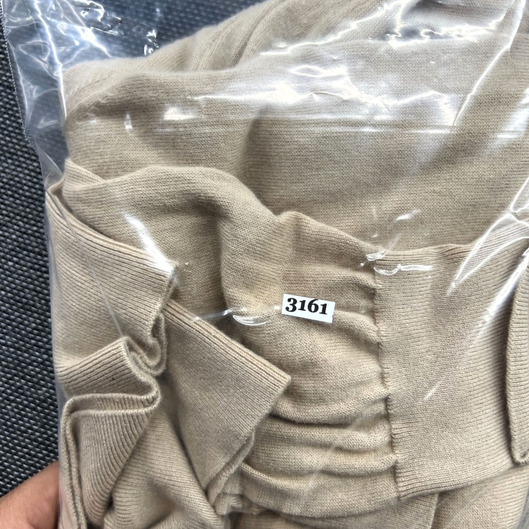Vintage Cavour Mens Polo Shirt Small Beige Long Sleeves Made in Italy Button Up Shirt Mens Beige Long Sleeve Polo Size US S / EU 44-46 / 1 - 2 Thumbnail