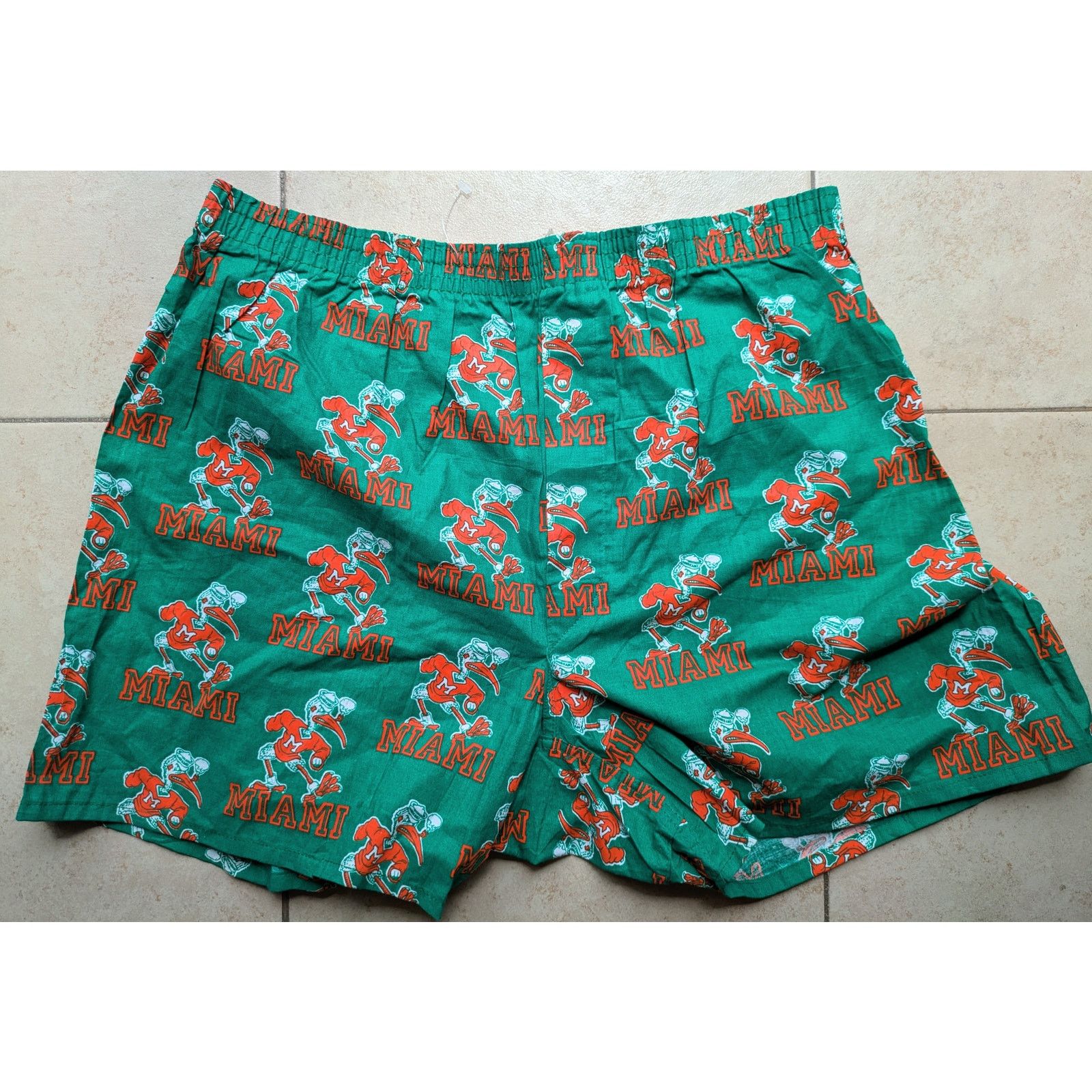 NCAA × Starter Miami Hurricanes 90s SHORTS & Boxer SET football vintage Size US 30 / EU 46 - 11 Thumbnail