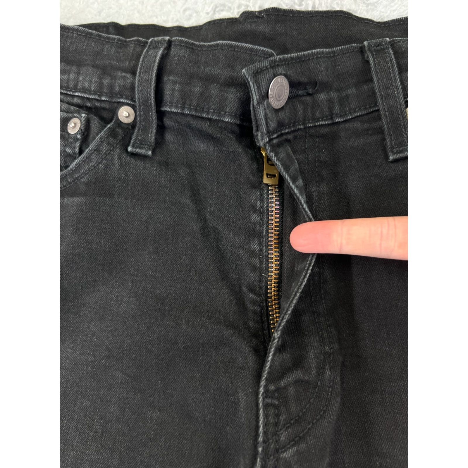 Levi's Levi's Jeans Adult 34 Black Denim 511 Cotton Blend Premium Light 29x34 Slim Straight 5-Pocket Men Mens Denim Jeans Size US 34 / EU 50 - 5 Thumbnail
