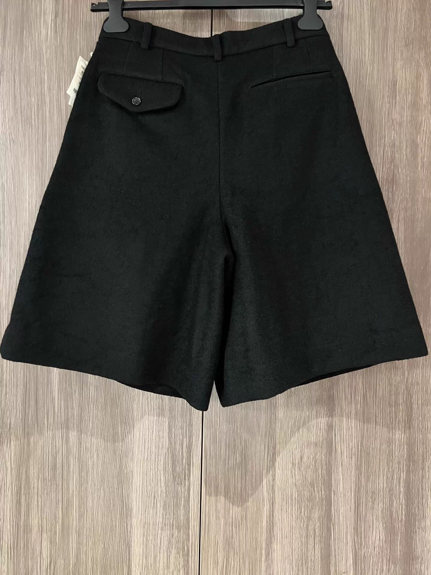 Comme des Garcons Women's CDG 2020 Wool Tweed Pleated Loose Shorts S Size US 29 - 6 Thumbnail