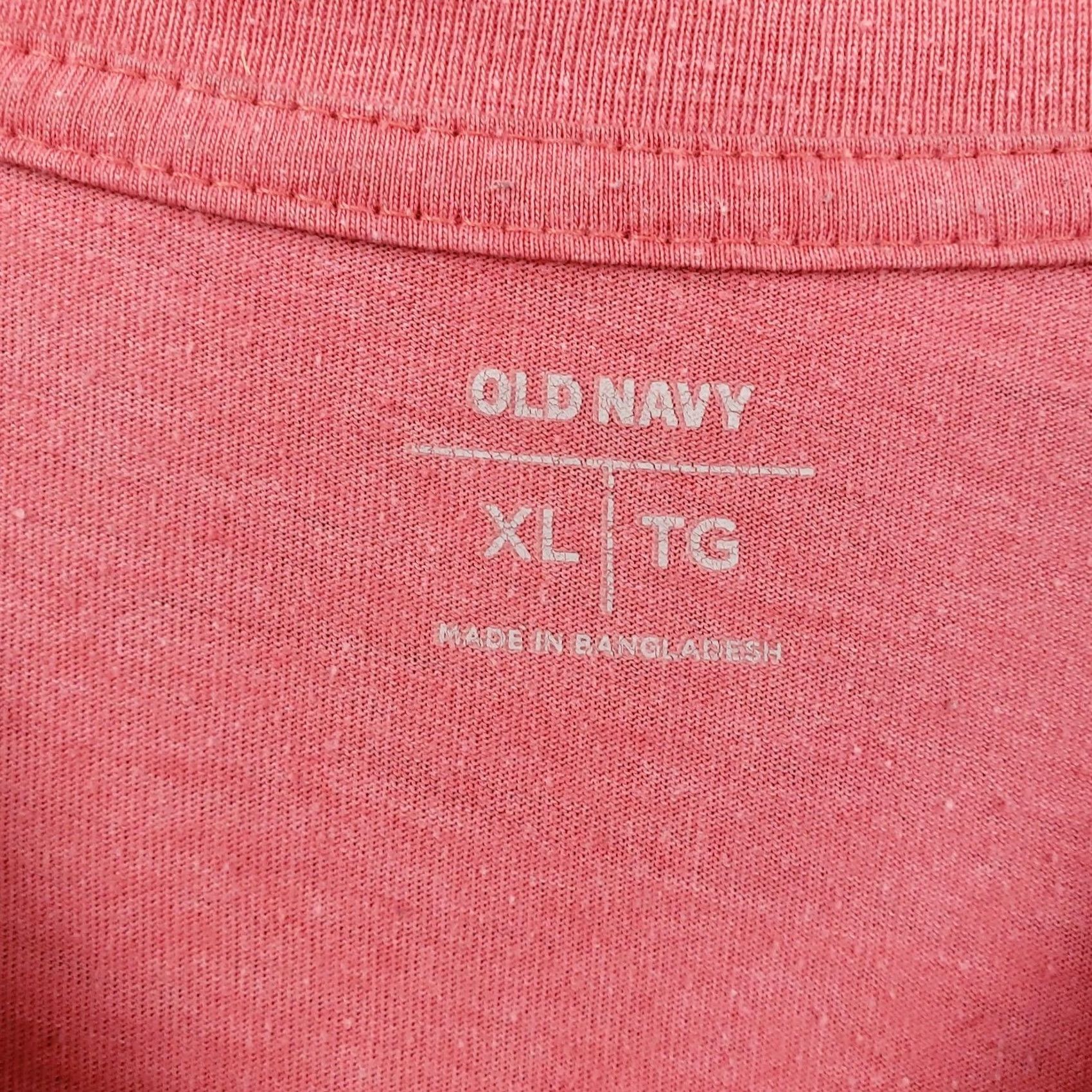 Old Navy Old Navy T Shirt Mens XL Red Relaxed Fit Solid Short Sleeve V Neck Pullover Tee Size US XL / EU 56 / 4 - 3 Thumbnail