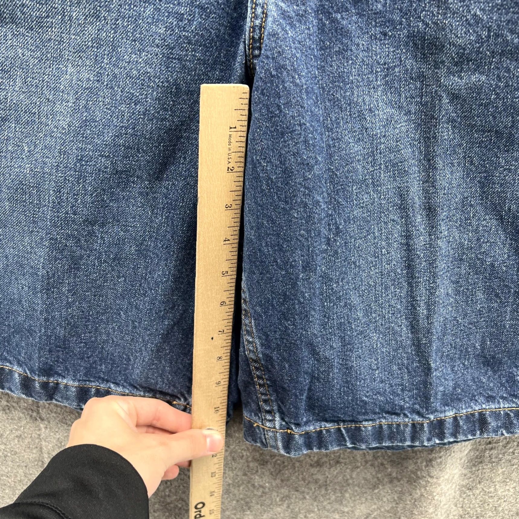 Eddie Bauer VINTAGE Eddie Bauer Jean Shorts Men 34 Blue Denim Casual Hip Hop Jorts Bermuda 5-Pocket Design Baggy 34 Mens Regular Denim Size US 34 / EU 50 - 7 Thumbnail