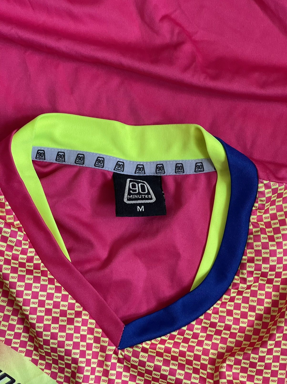 Vintage 90 minutes Thailand 🇹🇭 soccer jersey multicolour Size US M / EU 48-50 / 2 - 8 Thumbnail
