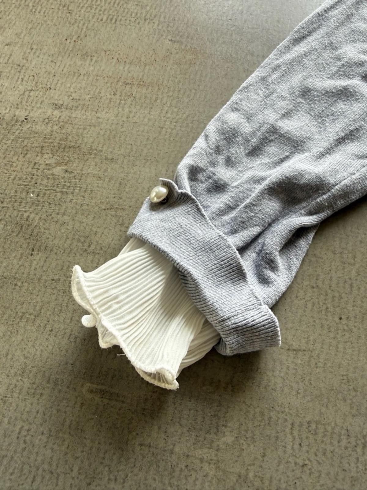 Opening Ceremony CeCe / Embellished Contrast Sweater / Pearl Detail / Gray Size L / US 10 / IT 46 - 3 Thumbnail