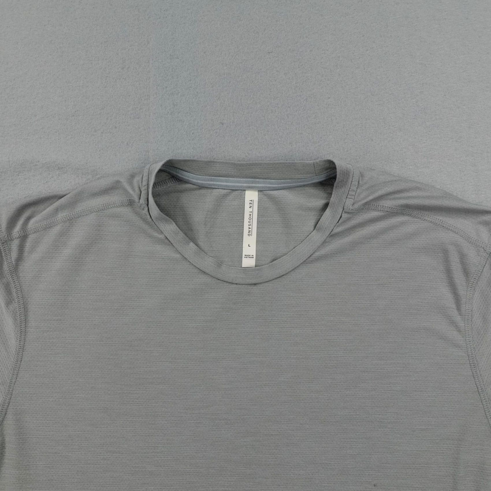 Ten Thousand Ten Thousand Shirt Mens Large Gray The Versatile Performance Running Athletic Size US L / EU 52-54 / 3 - 2 Thumbnail