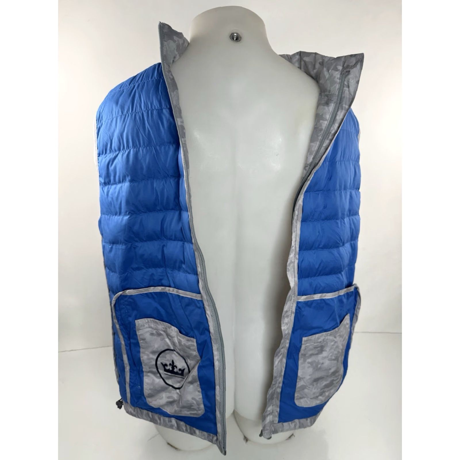 Peter Millar PETER MILLAR Camouflage Full Zip L Mens Quilted Vest - Gray - Golf - VEST Mens Large Camouflage Quilted Full Zip Size US L / EU 52-54 / 3 - 7 Thumbnail