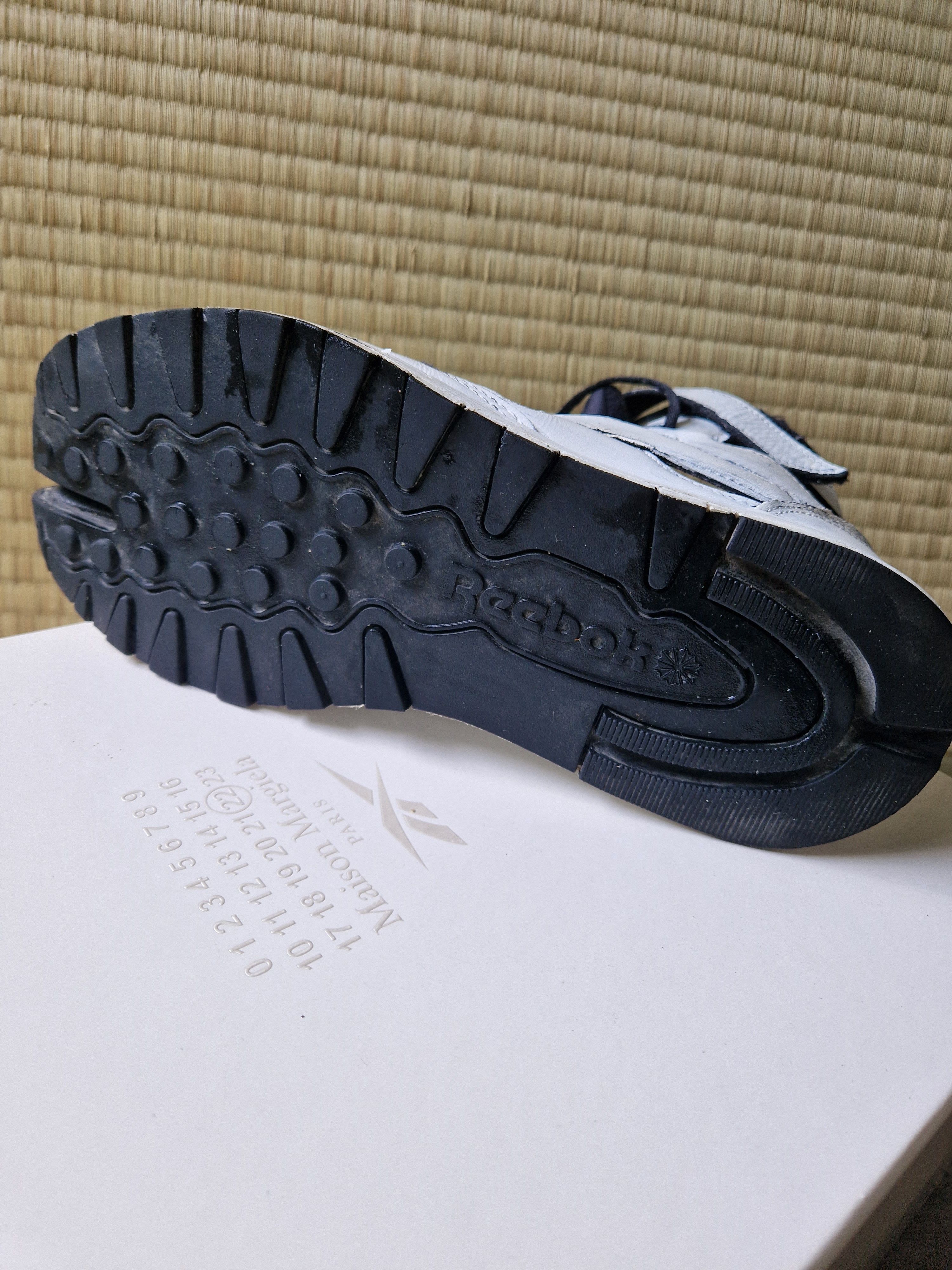 Maison Margiela × Reebok Reebok Classic Leather Tabi High Maison Margiela Bianchetto Size US 10 / IT 40 - 5 Thumbnail