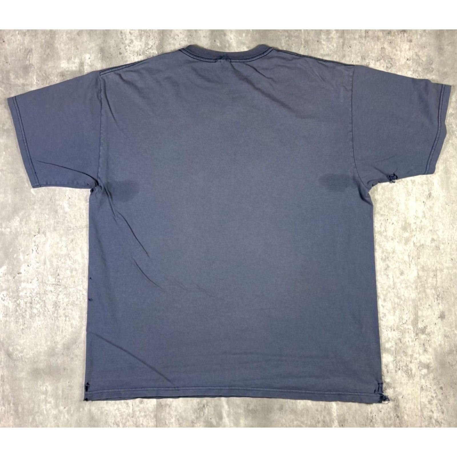 Gildan VINTAGE 90s Alaska Nature Outdoors Animal T Shirt XL Blue Distressed Mens Size US XL / EU 56 / 4 - 2 Thumbnail