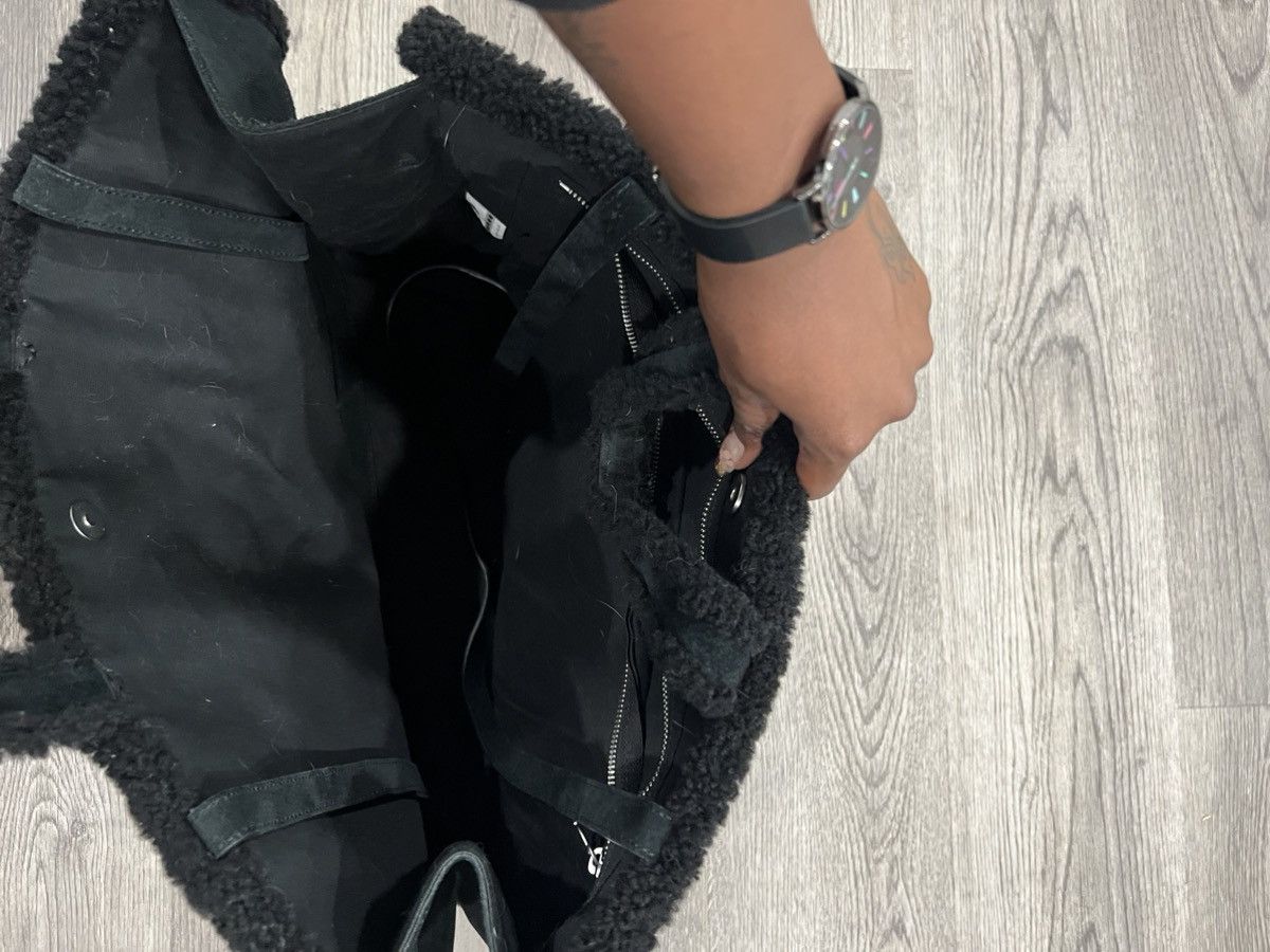 Telfar × Ugg telfar x ugg // large black shopper Size ONE SIZE - 3 Thumbnail