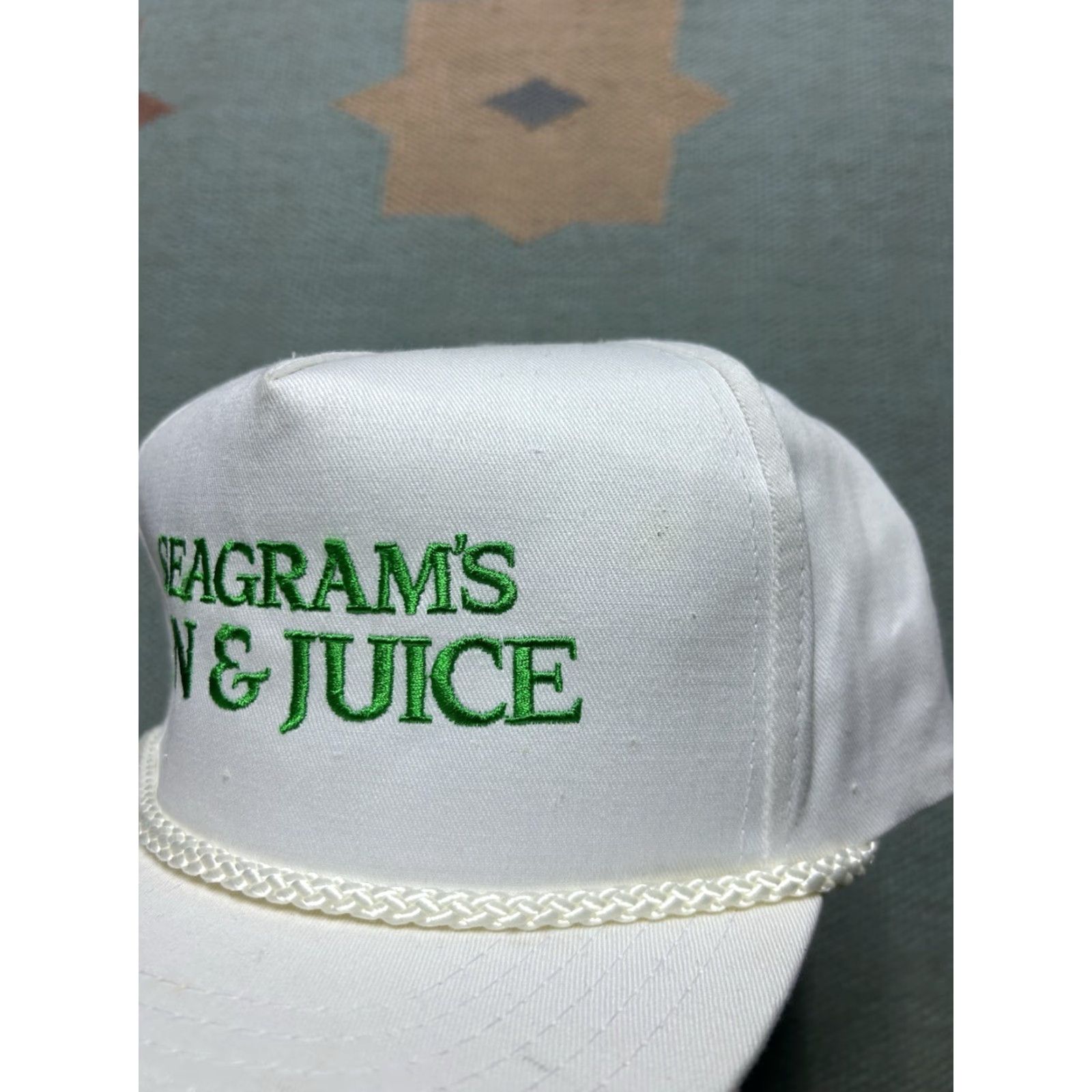 Vintage VINTAGE SnapBack Hat Cap Seagram’s Gin & Juice Embroidered Hip Hop White Mens Adjustable Cap Size ONE SIZE - 4 Thumbnail