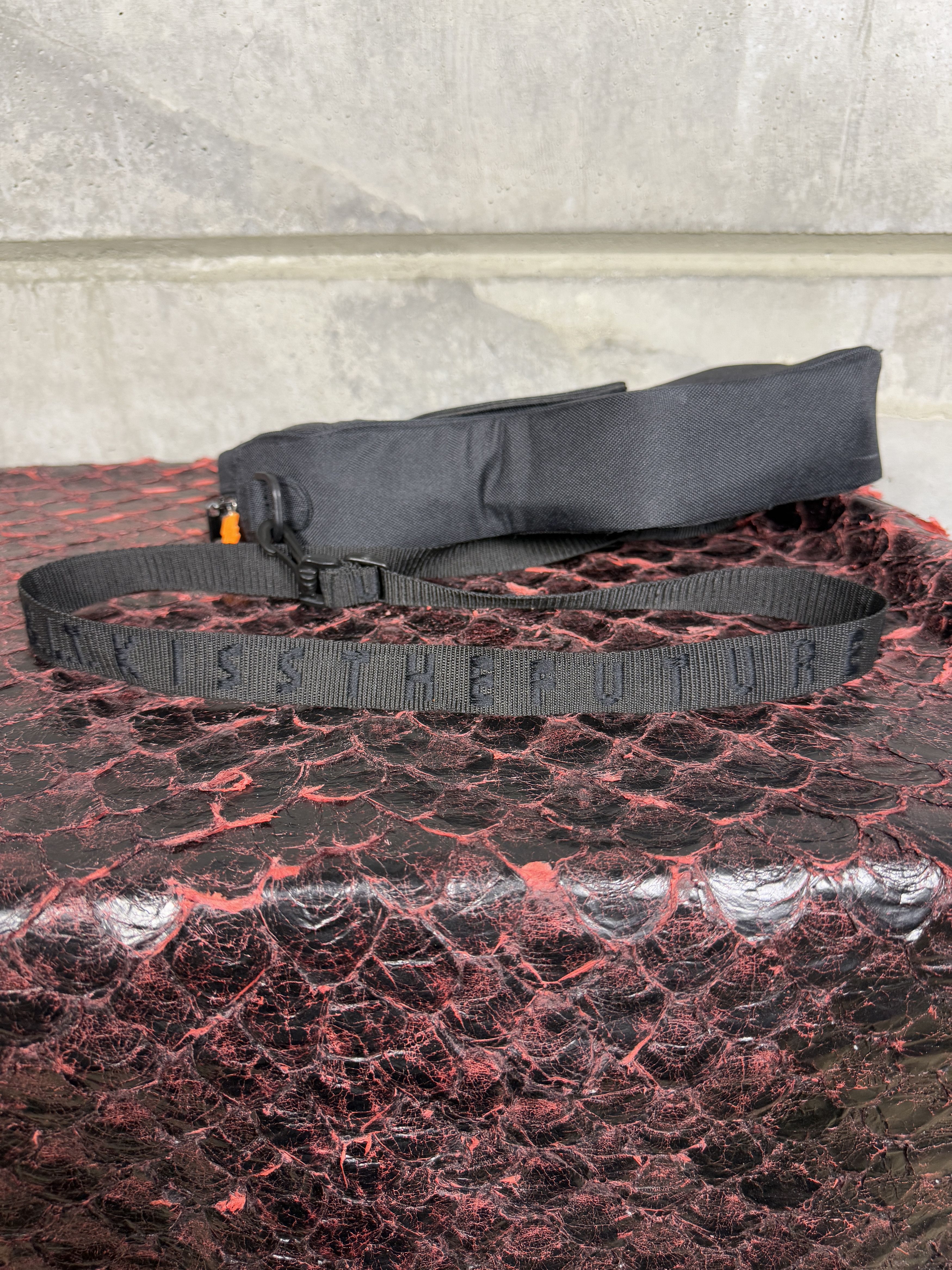 W&LT W&Lt Walter Van Beirendonck "Gun Shaped Bag " Size ONE SIZE - 7 Thumbnail