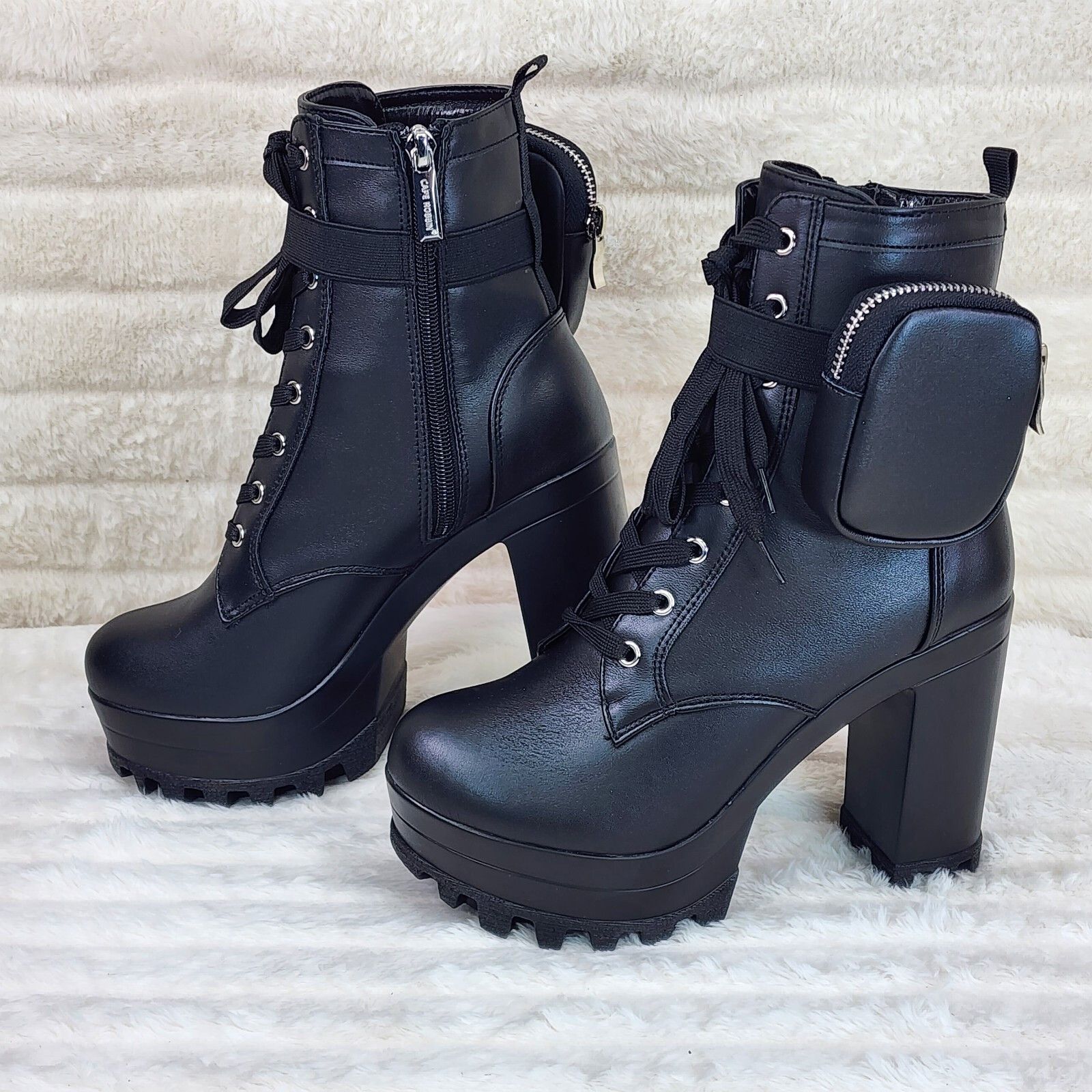 Other Secrets Black Chunky Block Heel Side Purse/Pouch Ankle Boots Size US 9 / IT 39 - 1 Thumbnail