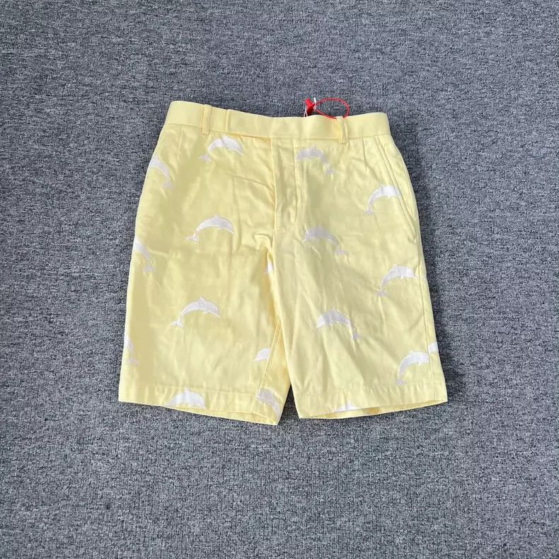 Thom Browne Thom Browne size00 Embroidered whale shorts Size US 28 / EU 44 - 1 Thumbnail
