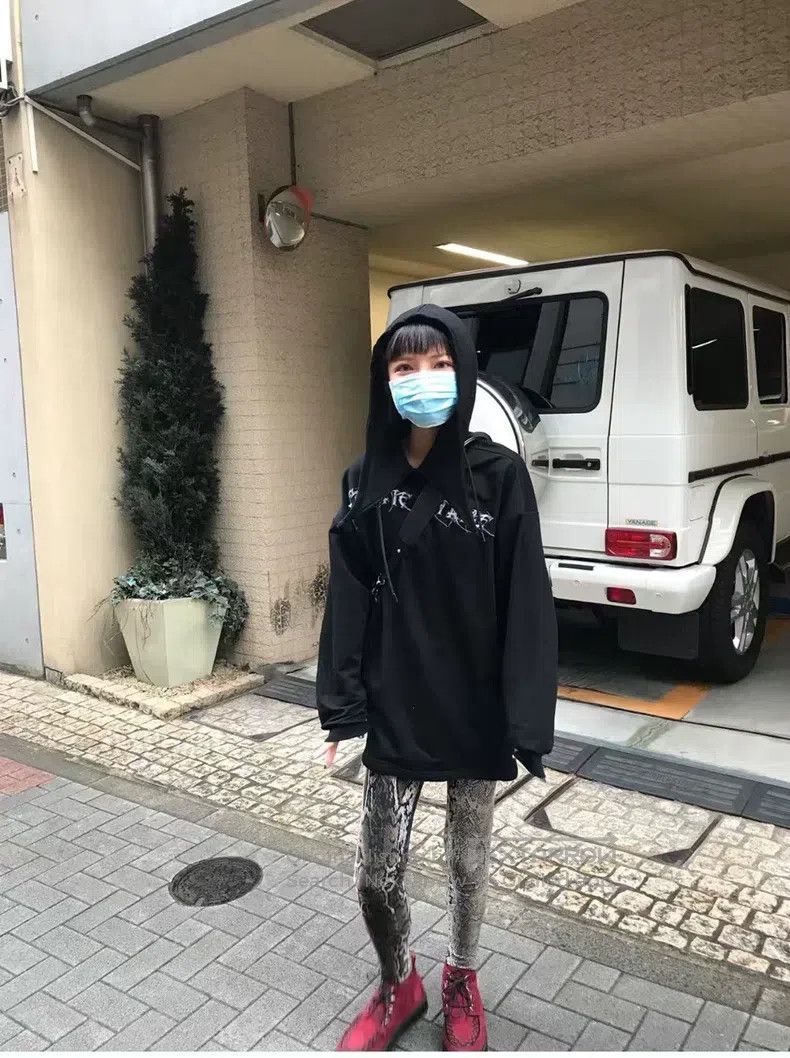 Balenciaga Balenciaga Buddha Head Hooded Sweatshirt, XS Size Size US XS / EU 42 / 0 - 8 Thumbnail