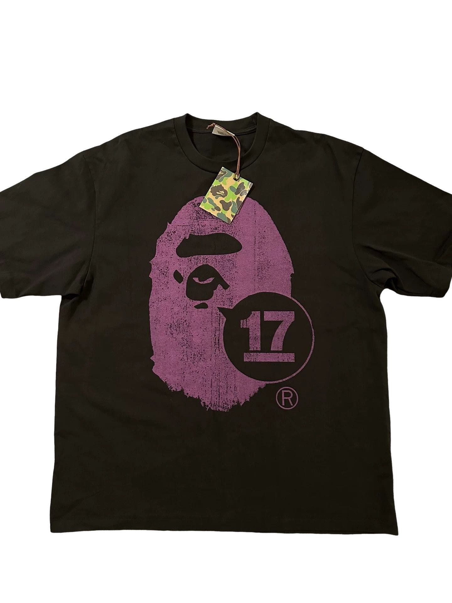 Bape BAPE 17th Anniversary Hong Kong T-Shirt Size XL Size US XL / EU 56 / 4 - 1 Thumbnail