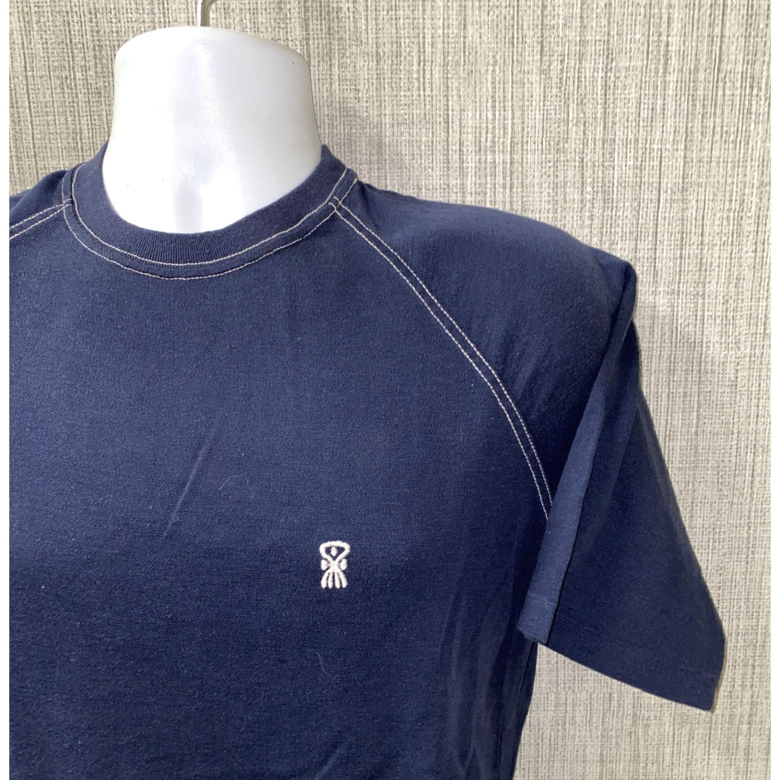 Jantzen VINTAGE Jantzen Shirt Mens T-Shirt Blue Size L USA Made Short Sleeve Regular Cotton Pattern Solid Mens Size US L / EU 52-54 / 3 - 2 Thumbnail