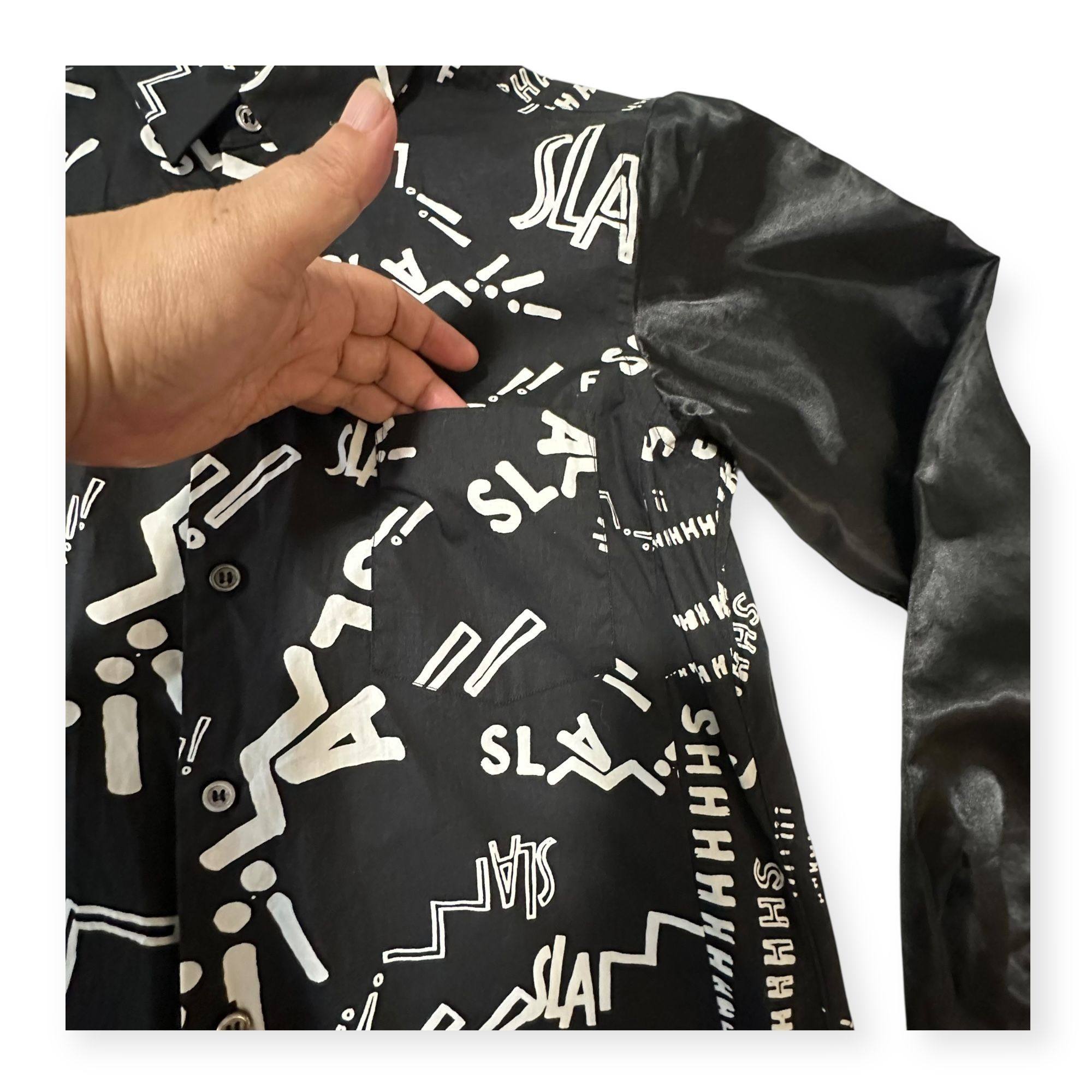 Comme des Garcons Black Black Comme des Garçons Shirt A/W2021 Graphic, Size S Size US S / EU 44-46 / 1 - 11 Thumbnail
